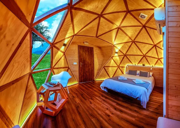 Hotel Igloo - *